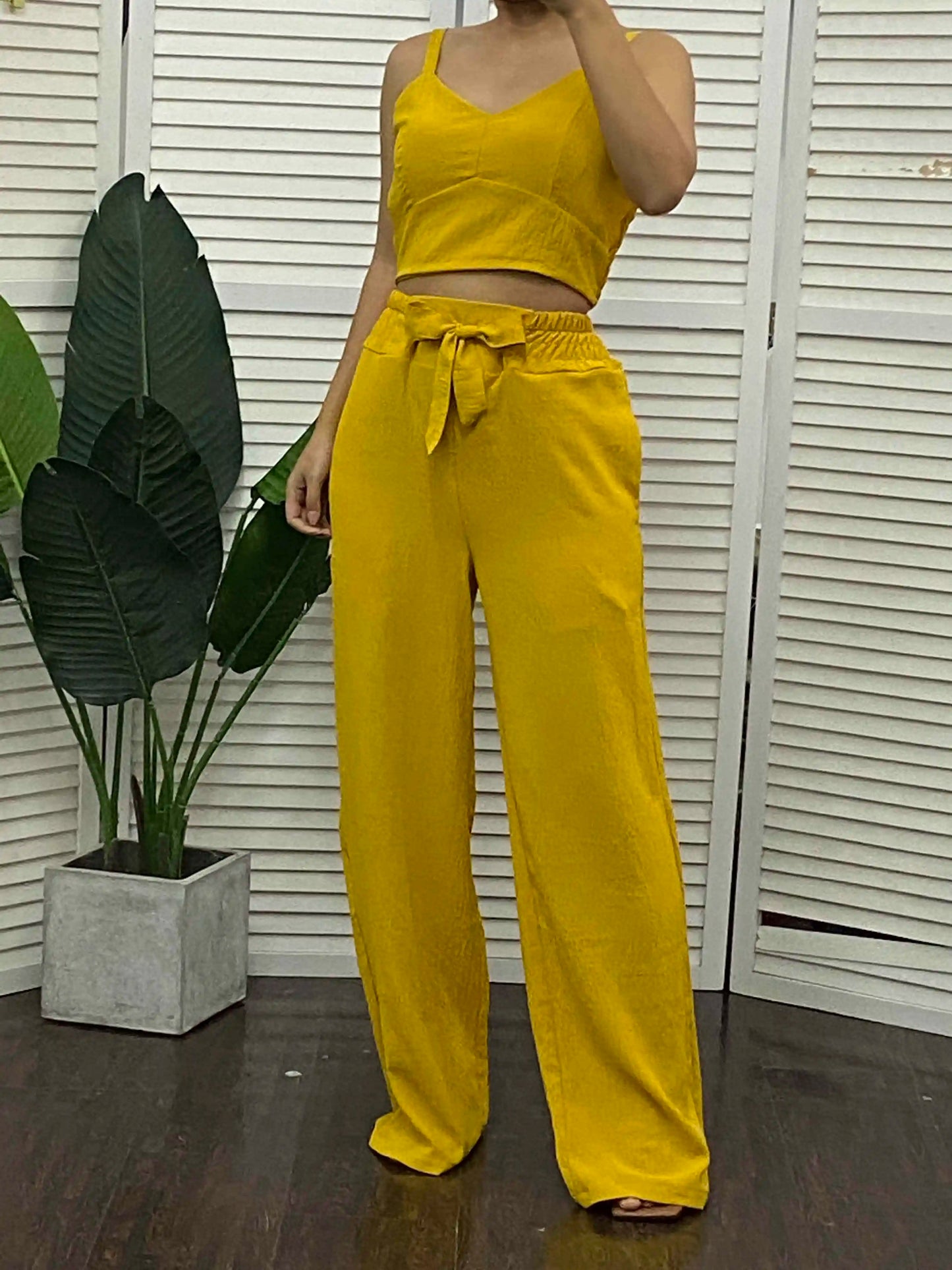 Tow Piceses Outfits for Women V-Neck Sleeveless Shirred Crop Top & Pocket Design Elegant Work Lady Wide Leg Pants Set